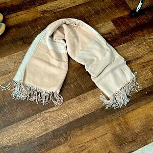 Poncho or scarf